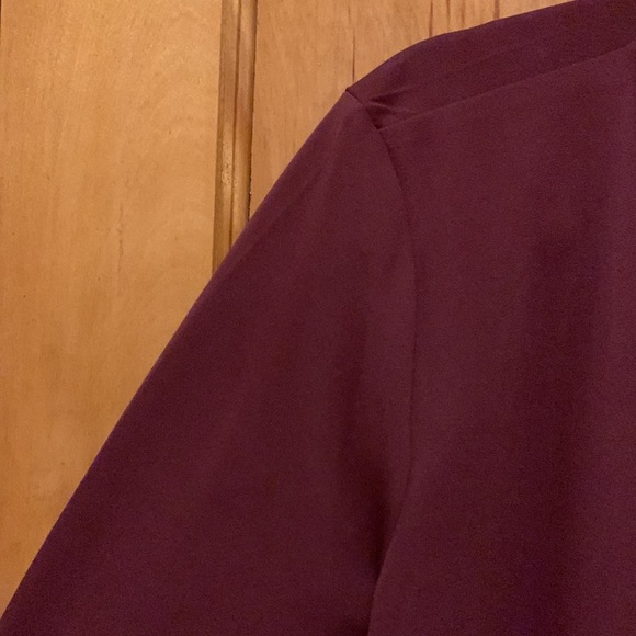 Maroon V Neck Wrap Blouse Ann Taylor Factory - Picture 3 of 5